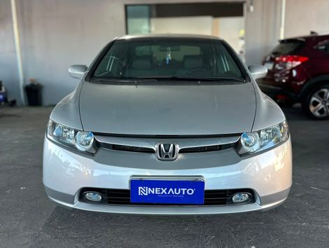 Honda Civic Sedan EXS 1.8/1.8 Flex 16V Aut. 4p