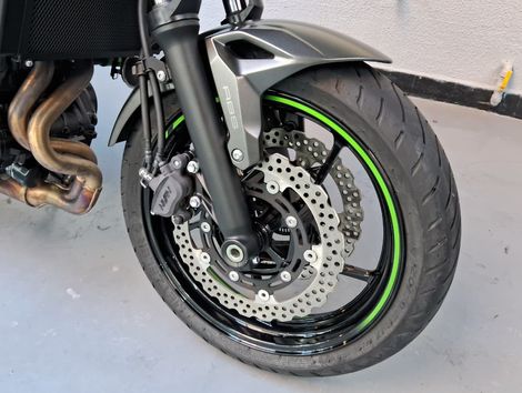 KAWASAKI Z 650