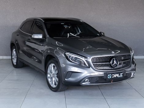 Mercedes GLA 250 Enduro 2.0 TB 16V 211cv Aut.