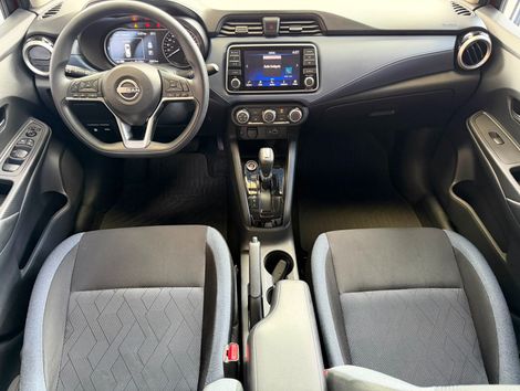 Nissan VERSA Advance 1.6 16V Flex Aut.