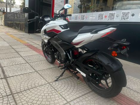 BAJAJ DOMINAR NS160