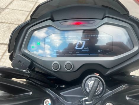 BAJAJ DOMINAR NS160