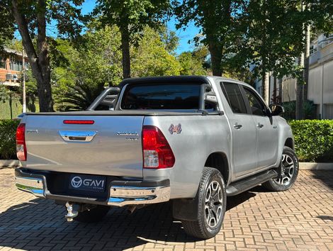 Toyota Hilux CD SRV 4x4 2.8 TDI Diesel Aut.
