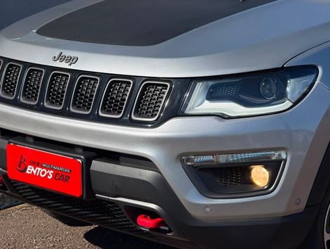 Jeep COMPASS TRAILHAWK 2.0 4x4 Dies. 16V Aut.