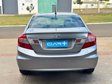 Honda Civic Sedan LXR 2.0 Flexone 16V Aut. 4p
