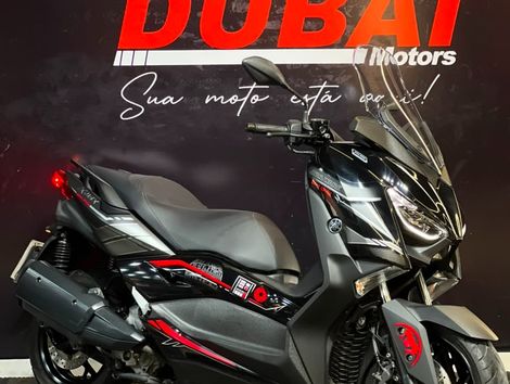 YAMAHA XMAX 250 ABS Darth Vader