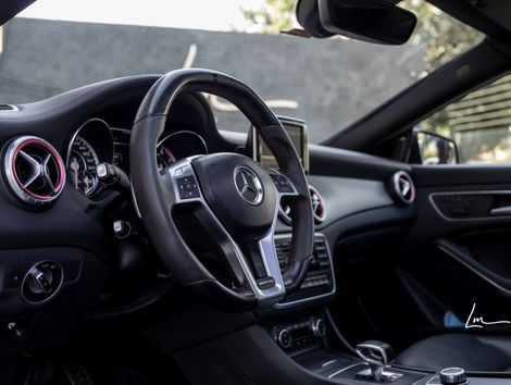 Mercedes CLA-45 AMG 4MATIC CGI 2.0 TB Aut.