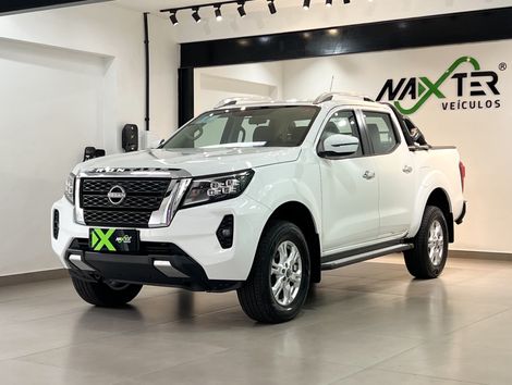 Nissan Frontier XE CD 4x4 2.3 Bi-TB Diesel Aut.