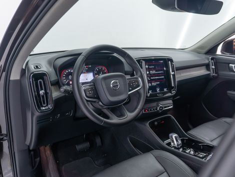 Volvo XC40 T4 INSCRIPTION