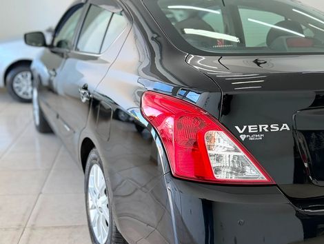 Nissan VERSA SV 1.6 16V FlexStart 4p Mec.