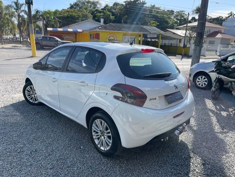 Peugeot 208 Allure 1.2 Flex 12V 5p Mec.