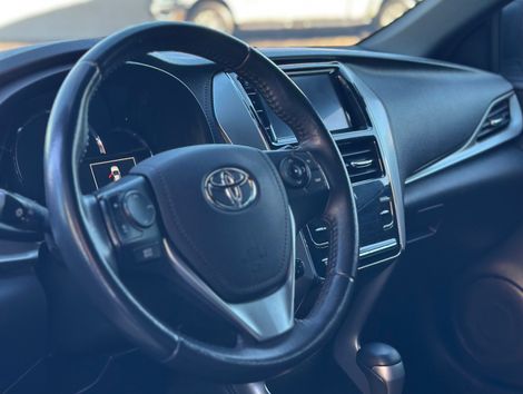 Toyota YARIS XS Connect 1.5 Flex 16V 5p Aut.