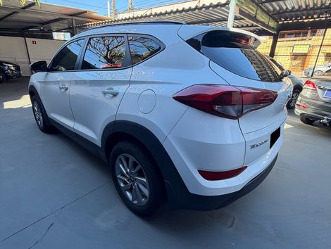 Hyundai Tucson Turbo GLS