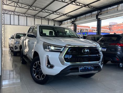 Toyota Hilux CD SRX 4x4 2.8 TDI 16V Diesel Aut.