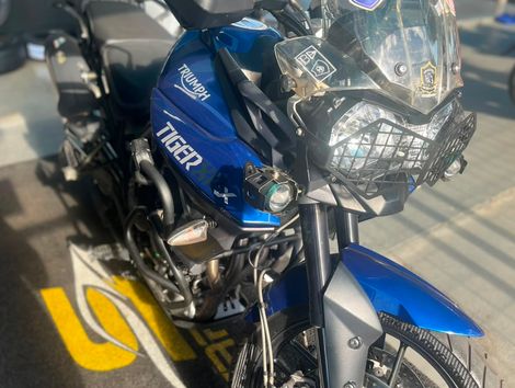 TRIUMPH TIGER 800 XRX