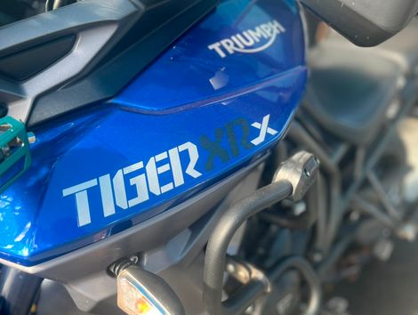 TRIUMPH TIGER 800 XRX