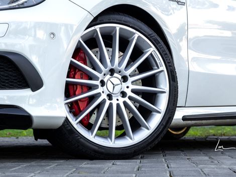 Mercedes Classe A45 AMG 4MATIC 2.0 Turbo Aut.