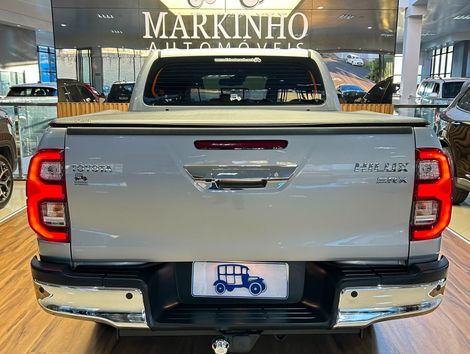 Toyota Hilux CD SRX 4x4 2.8 TDI 16V Diesel Aut.