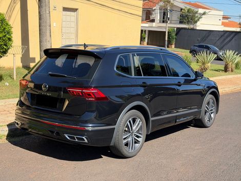 VolksWagen TIGUAN Allspac R-Line 300 TSI 2.0 