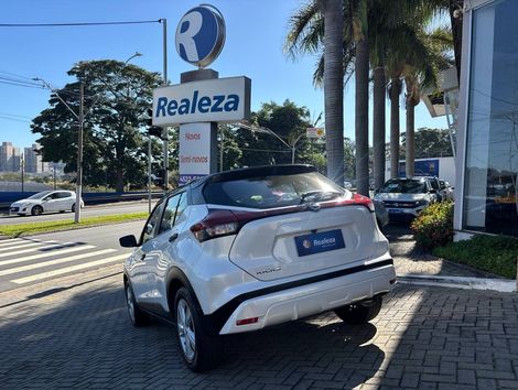 Nissan KICKS Active 1.6 16V Flex Aut.