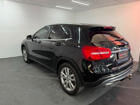 Mercedes GLA 200 Advance 1.6/1.6 TB 16V Flex Aut.