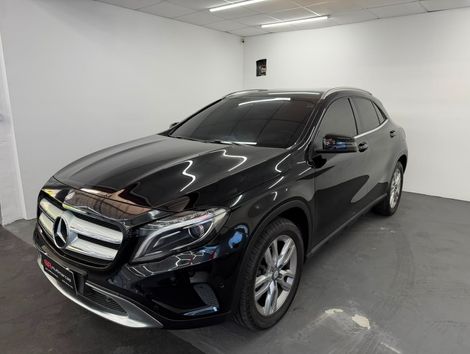 Mercedes GLA 200 Advance 1.6/1.6 TB 16V Flex Aut.