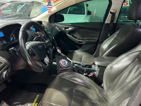Ford Focus 2.0 16V/SE/SE Plus Flex 5p Aut.