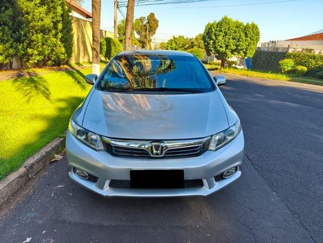 Honda Civic Sedan LXR 2.0 Flexone 16V Aut. 4p