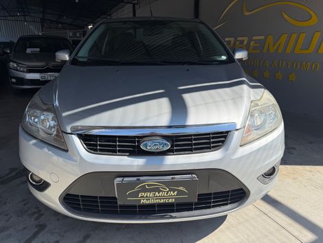 Ford Focus Sedan 2.0 16V/2.0 16V Flex 4p Aut.