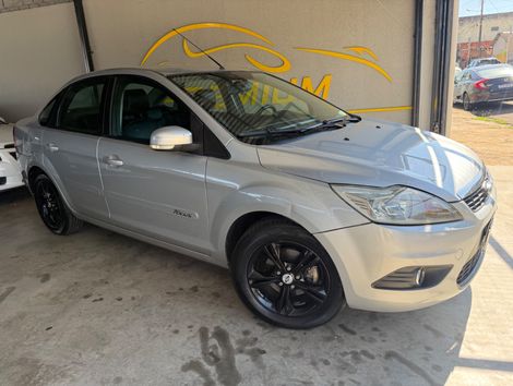 Ford Focus Sedan 2.0 16V/2.0 16V Flex 4p Aut.