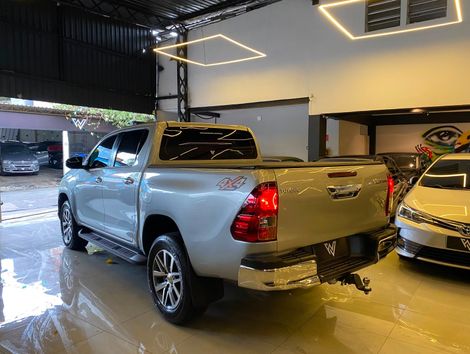 Toyota Hilux CD SRV 4x4 2.8 TDI Diesel Aut.
