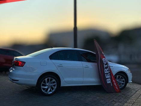 VolksWagen JETTA Highline 2.0 TSI 16V 4p Tiptronic