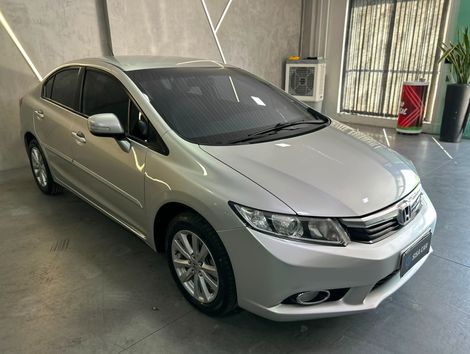 Honda Civic Sedan LXR 2.0 Flexone 16V Aut. 4p
