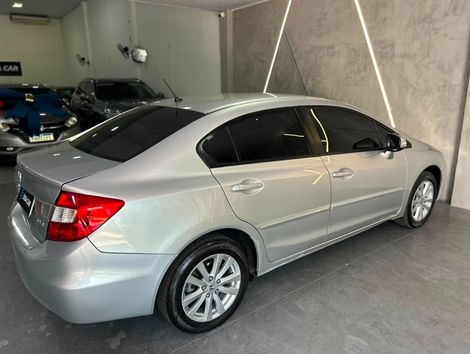 Honda Civic Sedan LXR 2.0 Flexone 16V Aut. 4p