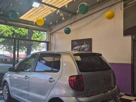 VolksWagen Fox BLUEMOTION 1.0 Mi Total Flex 12V 5p