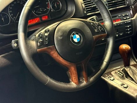 BMW 330iA Top 4p