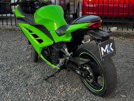 KAWASAKI NINJA 300