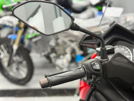 YAMAHA XMAX 250 ABS