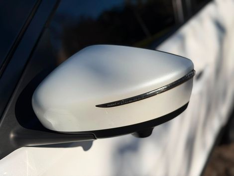 Nissan KICKS SL 1.6 16V FlexStar 5p Aut.
