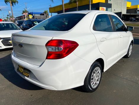 Ford Ka+ Sedan 1.5 SE/SE PLUS 16V Flex 4p
