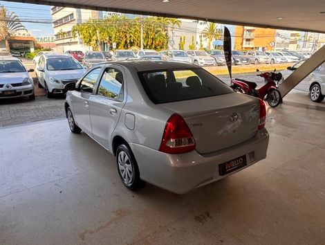 Toyota ETIOS XS Sedan 1.5 Flex 16V 4p Aut.