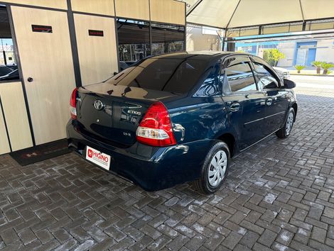 Toyota ETIOS X Sedan 1.5 Flex 16V 4p Aut.