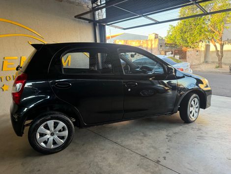 Toyota ETIOS X 1.3 Flex 16V 5p Aut.
