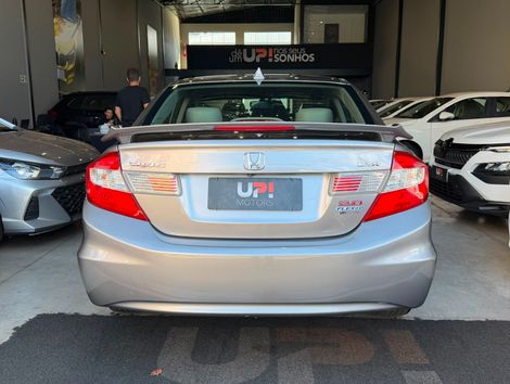 Honda Civic Sedan LXR 2.0 Flexone 16V Aut. 4p