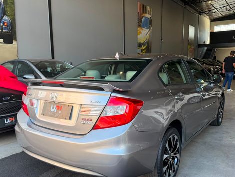 Honda Civic Sedan LXR 2.0 Flexone 16V Aut. 4p