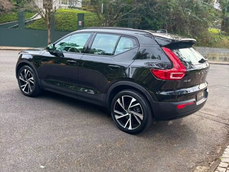 Volvo XC 40 T-5 R-DESIGN 1.5 FWD (Híbrido)