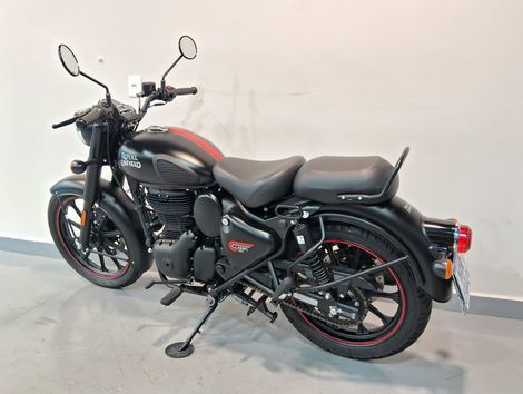 Royal Enfield Classic 350 Dark