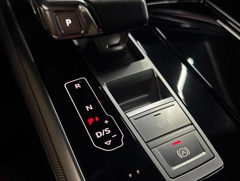 Audi Q8 Perfo. 3.0 TFSI Quattro S-tron/(Híb.)