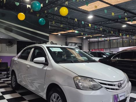 Toyota ETIOS X Sedan 1.5 Flex 16V 4p Mec.