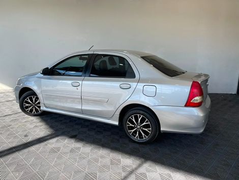 Toyota ETIOS PLATINUM Sed. 1.5 Flex 16V 4p Aut.